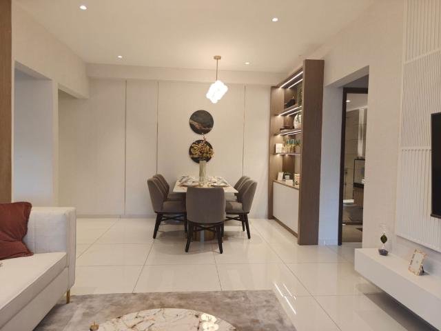 Resale | 3 BHK 1440 Sq.Ft. Apartment in Godrej Elaris