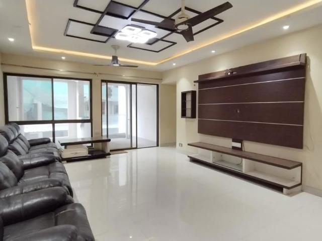Resale | 3 BHK 1450 Sq.Ft. Apartment in Chaphalkar Elina Living