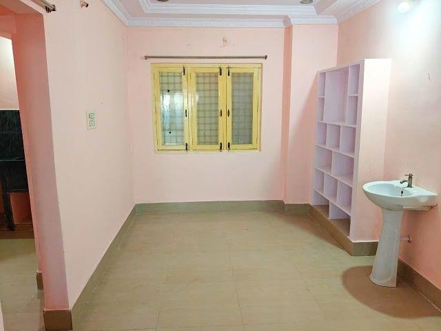 Resale | 3 BHK 1450 Sq.Ft. Apartment in Sainikpuri
