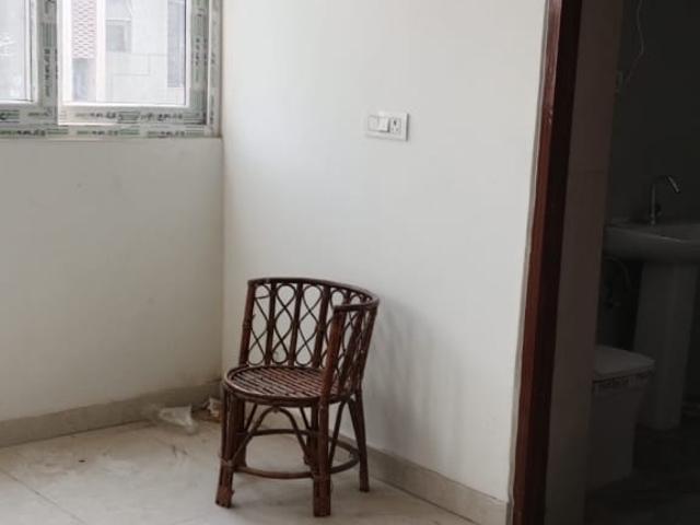 Resale | 3 BHK 1450 Sq.Ft. Apartment in Sector 23 Dwarka
