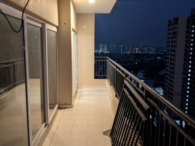 Resale | 3 BHK 1470 Sq.Ft. Apartment in Landcraft Golf Links