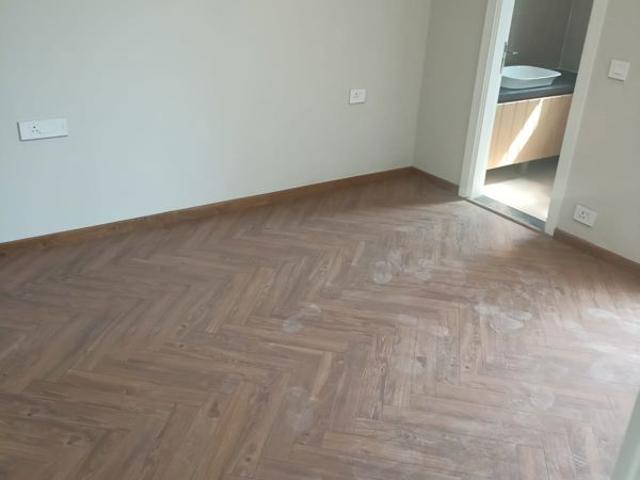 Resale | 3 BHK 1470 Sq.Ft. Apartment in Signature Global City 63A