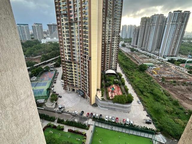 Resale | 3 BHK 1471 Sq.Ft. Apartment in Mantra Sky Homes