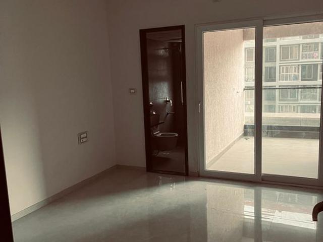 Resale | 3 BHK 1475 Sq.Ft. Apartment in Pimple Saudagar