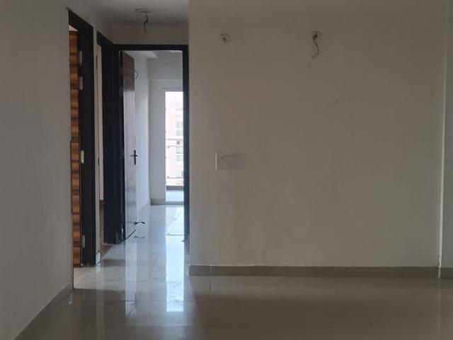 Resale | 3 BHK 1495 Sq.Ft. Apartment in Samridhi Luxuriya Avenue