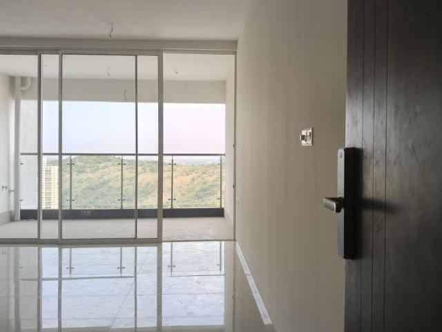 Resale | 3 BHK + 1499 Sq.Ft. Apartment in Kolte Patil 24K Sereno
