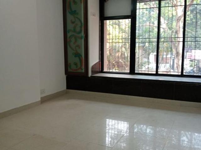 Resale | 3 BHK 1400 Sq.Ft. Apartment in Andheri West