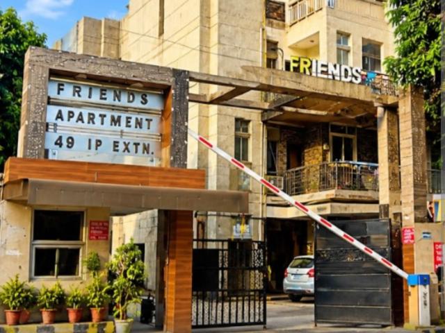 Resale | 3 BHK 1400 Sq.Ft. Apartment in IP Extension