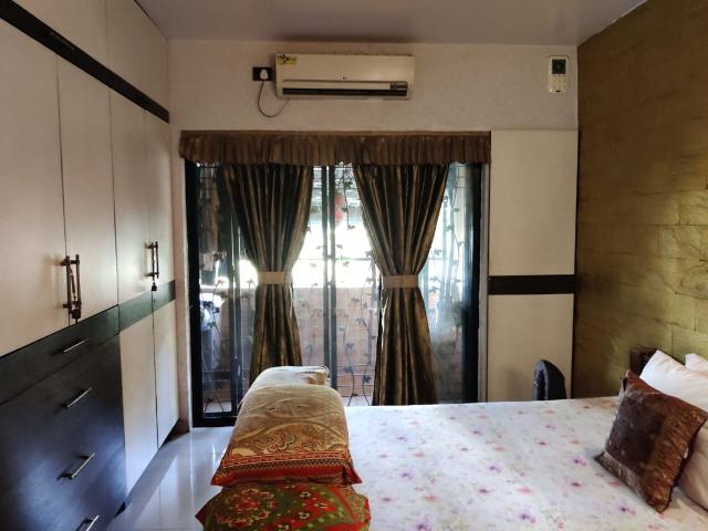 Resale | 3 BHK 1400 Sq.Ft. Apartment in Pimple Saudagar