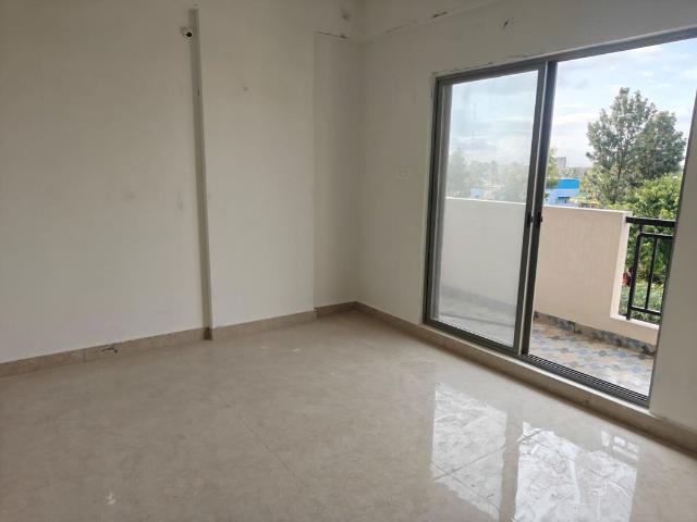Resale | 3 BHK 1400 Sq.Ft. Apartment in VSS Enclave