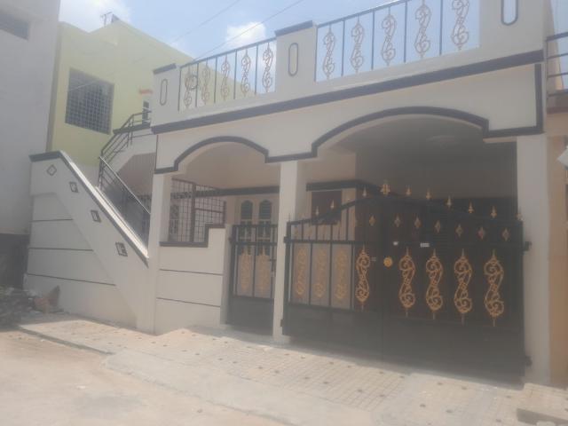 Resale | 3 BHK + 1400 Sq.Ft. Independent House in Varanasi
