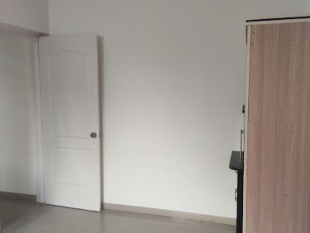 Resale | 3 BHK 1409 Sq.Ft. Apartment in Aundh