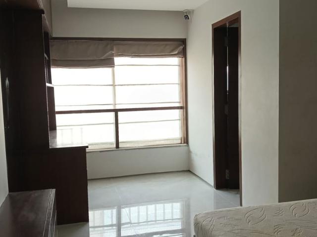 Resale | 3 BHK 1410 Sq.Ft. Apartment in Malabar Hill