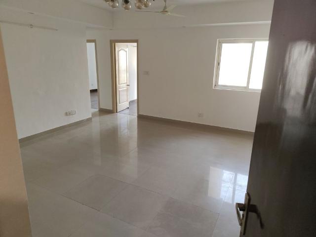 Resale | 3 BHK 1410 Sq.Ft. Apartment in Paras Tierea