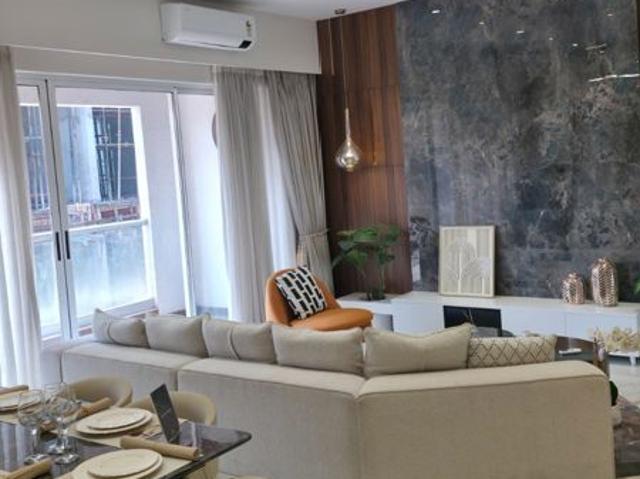 Resale | 3 BHK 1417 Sq.Ft. Apartment in Lohia Jain The Reserve