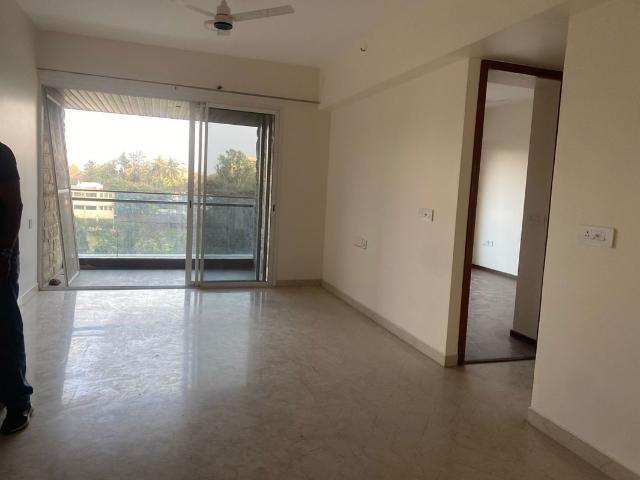 Resale | 3 BHK 1419 Sq.Ft. Apartment in Lunkad Skylounge
