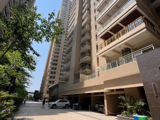 Resale | 3 BHK + 1425 Sq.Ft. Apartment in SKA Orion