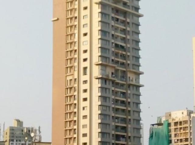 Resale | 3 BHK 1432 Sq.Ft. Apartment in Lodha Grandeur