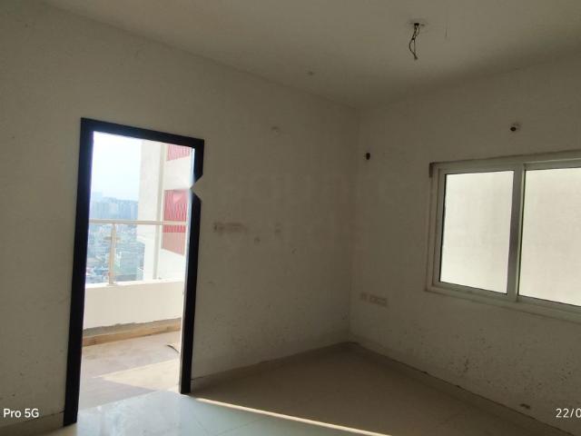 Resale | 3 BHK 1540 Sq.Ft. Apartment in Lansum El Dorado