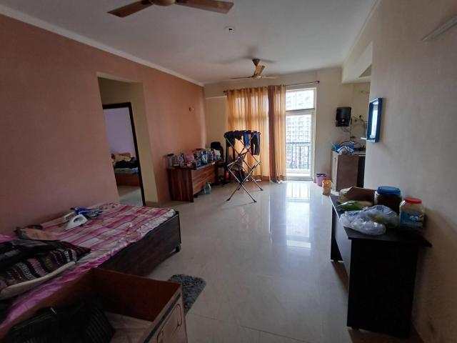 Resale | 3 BHK 1545 Sq.Ft. Apartment in Godrej Woods