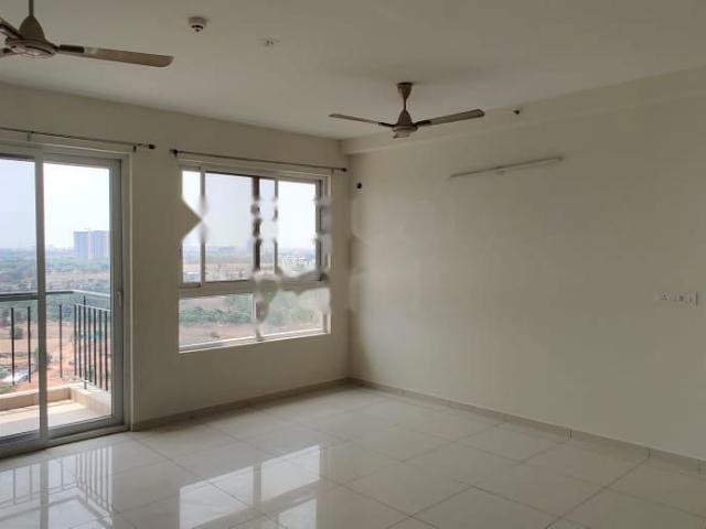 Resale | 3 BHK 1545 Sq.Ft. Apartment in Godrej 24 Sarjapur