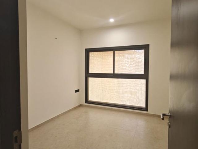 Resale | 3 BHK 1553 Sq.Ft. Apartment in Sobha Ayana