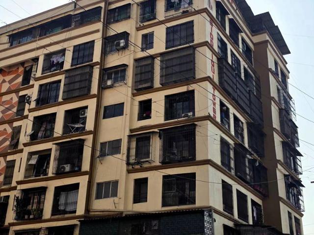 Resale | 3 BHK 1550 Sq.Ft. Apartment in Al Siddiquee Tower