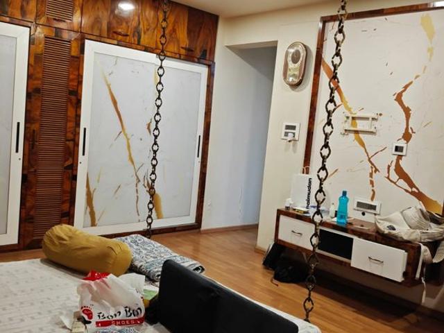 Resale | 3 BHK 1550 Sq.Ft. Apartment in Brahma Suncity