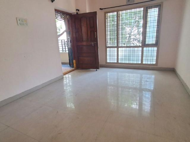 Resale | 3 BHK 1550 Sq.Ft. Apartment in Kapra