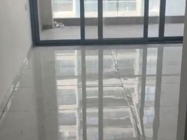Resale | 3 BHK + 1550 Sq.Ft. Apartment in Mantra Mirari