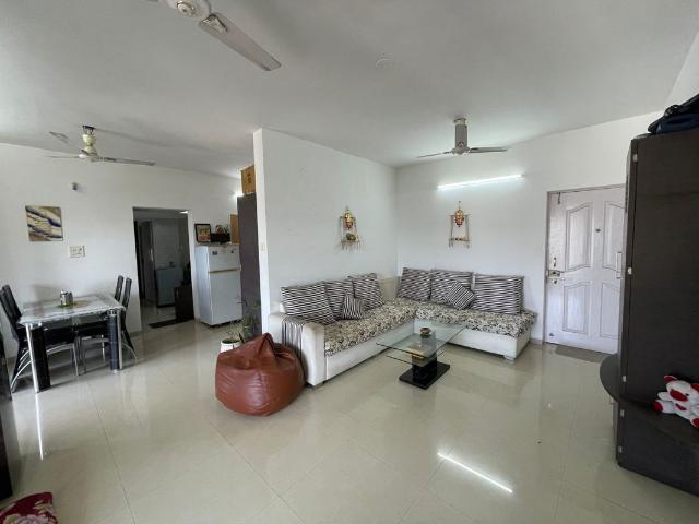 Resale | 3 BHK 1550 Sq.Ft. Apartment in Patil Nagar