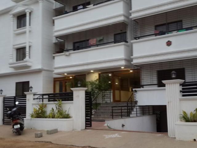 Resale | 3 BHK 1556 Sq.Ft. Apartment in Aditya Mother Palace