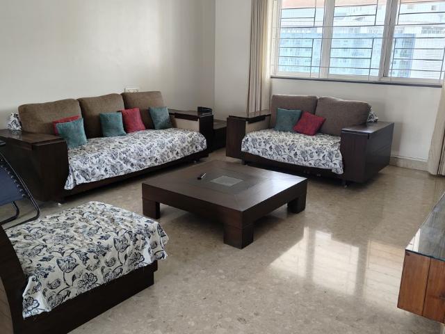 Resale | 3 BHK + 1562 Sq.Ft. Apartment in Magarpatta Jasminium
