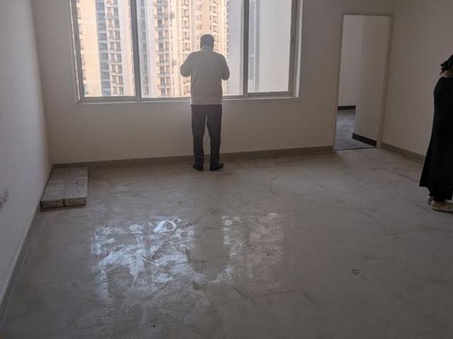 Resale | 3 BHK 1565 Sq.Ft. Apartment in Jaypee Klassic Arcade