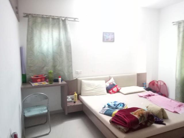 Resale | 3 BHK 1569 Sq.Ft. Apartment in Lunkad Skylounge