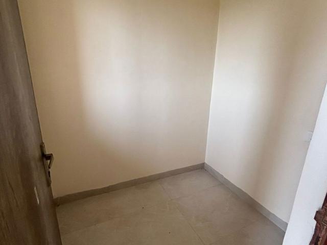 Resale | 3 BHK 1575 Sq.Ft. Apartment in Omaxe R2