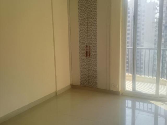 Resale | 3 BHK 1575 Sq.Ft. Apartment in Sector 107
