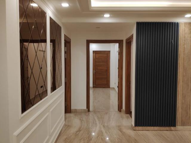 Resale | 3 BHK 1576 Sq.Ft. Apartment in Sector 86