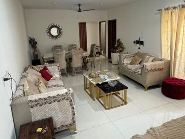 Resale | 3 BHK 1587 Sq.Ft. Apartment in Orris Aster Court