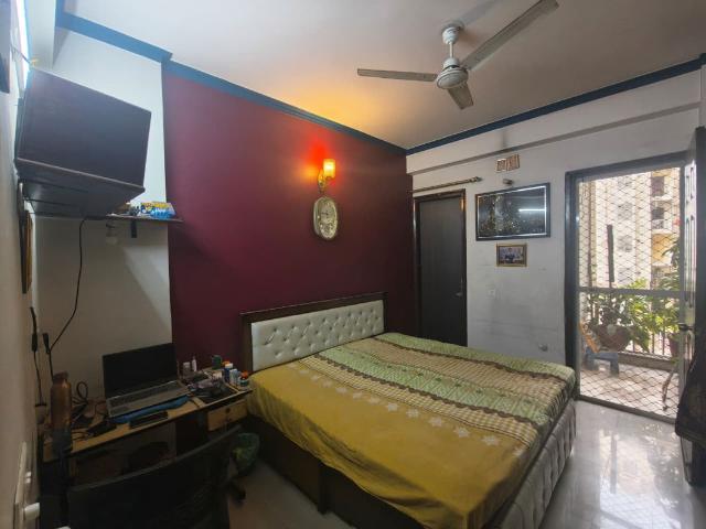 Resale | 3 BHK + 1590 Sq.Ft. Apartment in SVP Gulmohur Garden