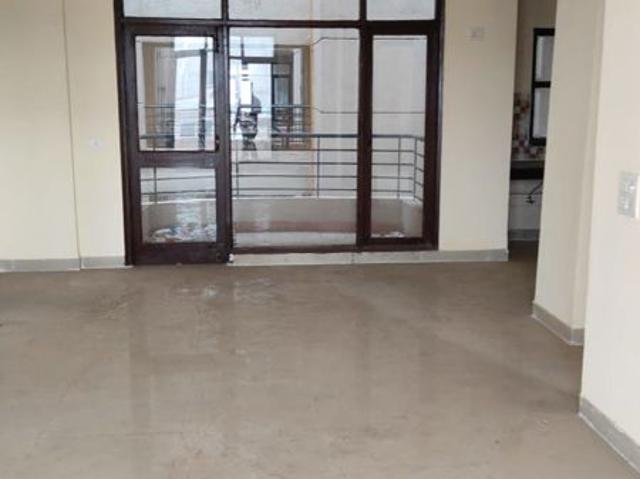 Resale | 3 BHK 1590 Sq.Ft. Apartment in RPS Savana