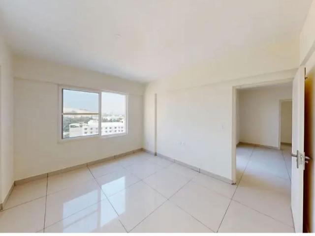 Resale | 3 BHK 1599 Sq.Ft. Apartment in Mahaveer Celesse