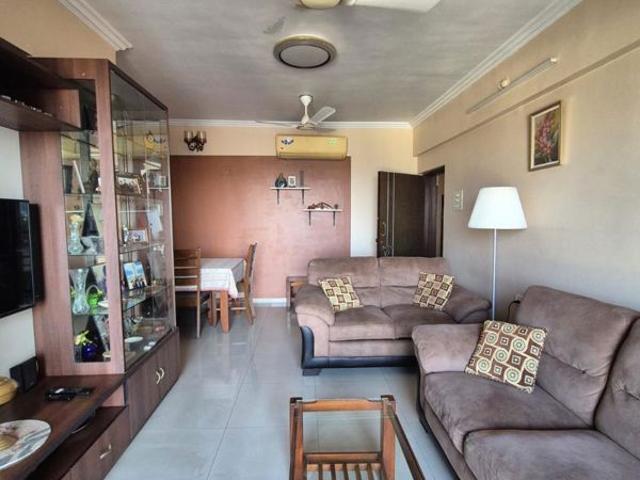 Resale | 3 BHK 1500 Sq.Ft. Apartment in Chaurang CHS
