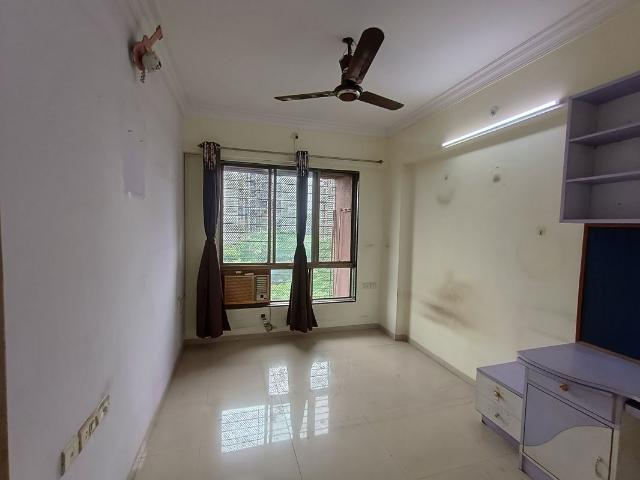 Resale | 3 BHK 1500 Sq.Ft. Apartment in Kopar Khairane