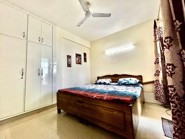 Resale | 3 BHK 1500 Sq.Ft. Apartment in KW Srishti