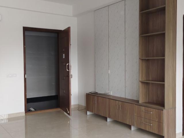 Resale | 3 BHK + 1500 Sq.Ft. Apartment in Halasuru