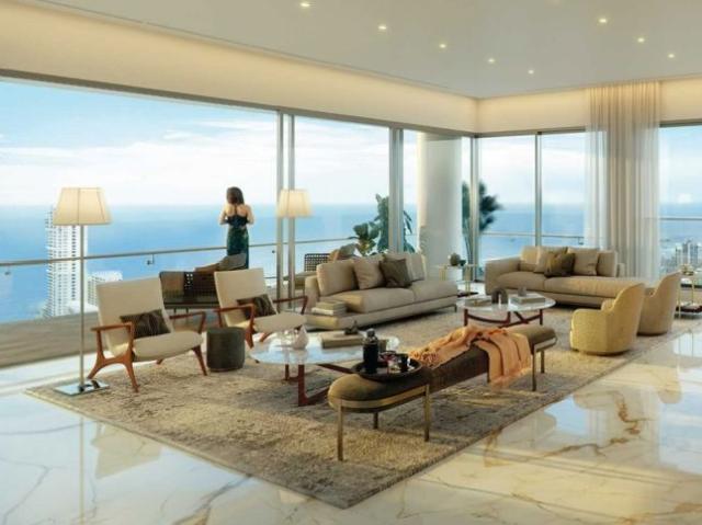 Resale | 3 BHK 1500 Sq.Ft. Apartment in Lokhandwala Complex
