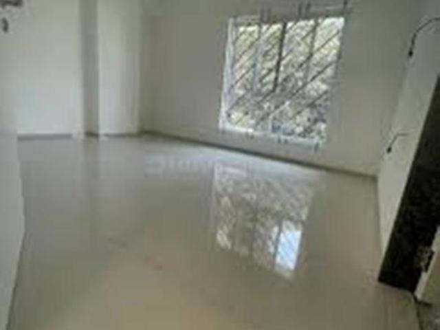 Resale | 3 BHK + 1500 Sq.Ft. Apartment in Suyog Crystal