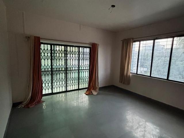 Resale | 3 BHK + 1500 Sq.Ft. Apartment in Patharwadi