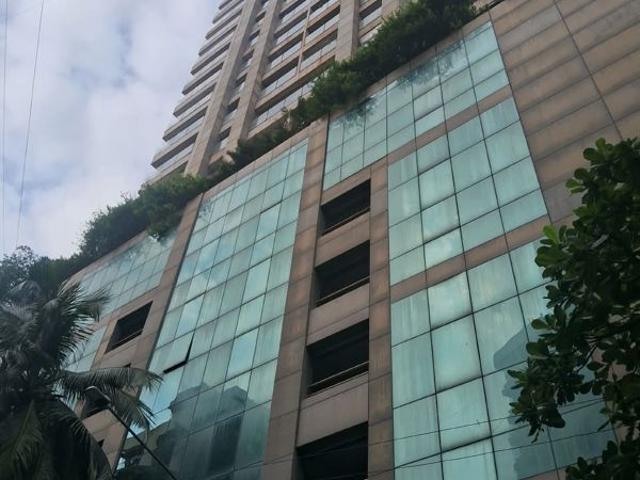 Resale | 3 BHK + 1500 Sq.Ft. Apartment in Transcon Flora Heights